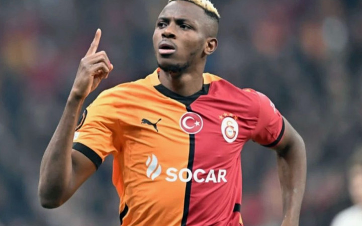 Victor Osimhen'den güzel haber! Yeniden sahaya çıkıyor...