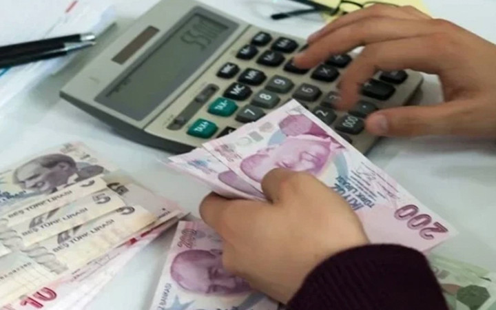 Milyonlarca kişi bekliyor! Düşük emekli maaşı bu üç rakamdan biri olacak!
