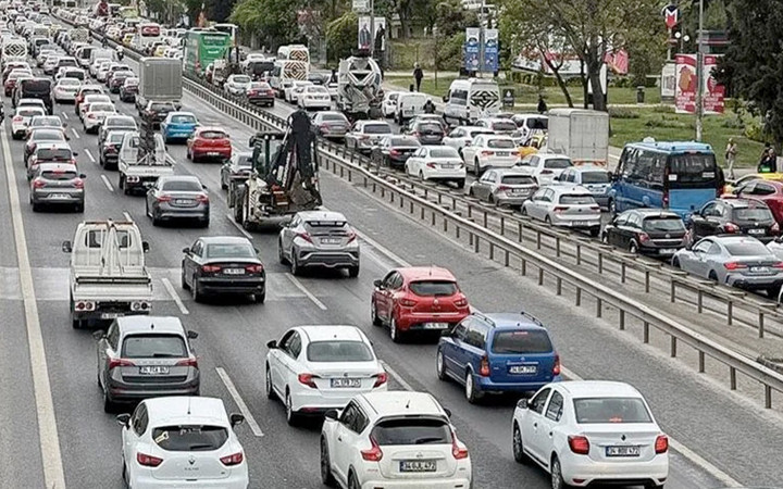 Trafik yönetmeliği değişti! Araç içi aksesuarlarla ilgili yeni düzenleme