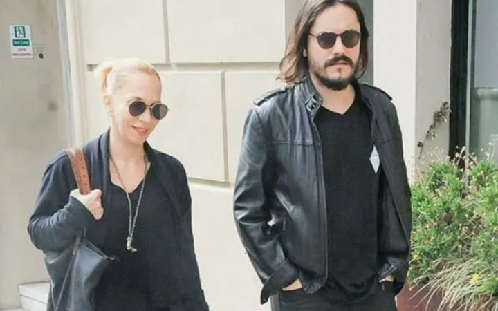 Sertab Erener'den 10. yıl kutlaması! Evliliğini gözden uzak yaşıyordu