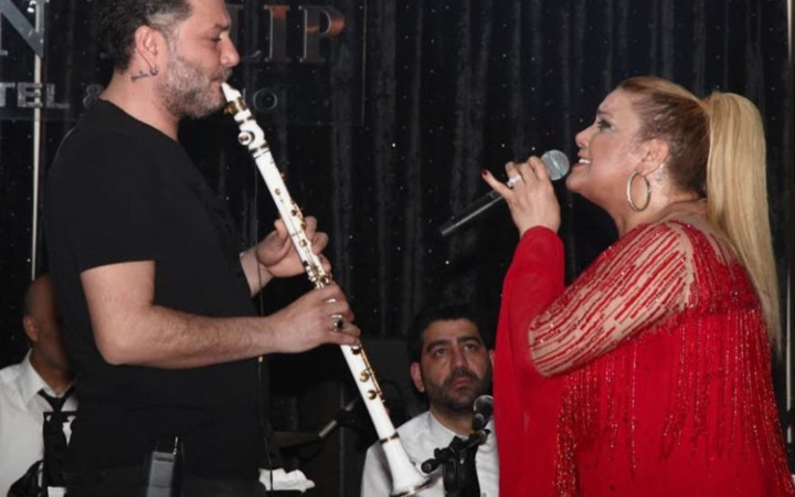 Kibariye'den dostluk mesajı! Hüsnü Şenlendirici'ye böyle jest yaptı