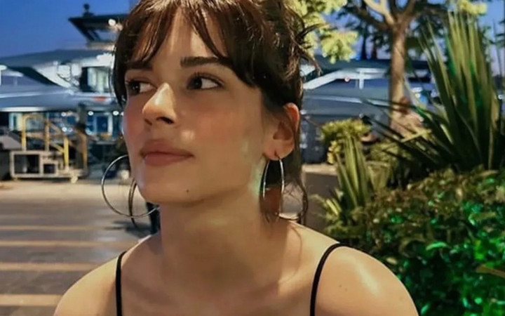 Daha 17'nin Deniz'ine yoğun ilgi! Helin Elveren'in takipçi sayısı bir anda fırladı...