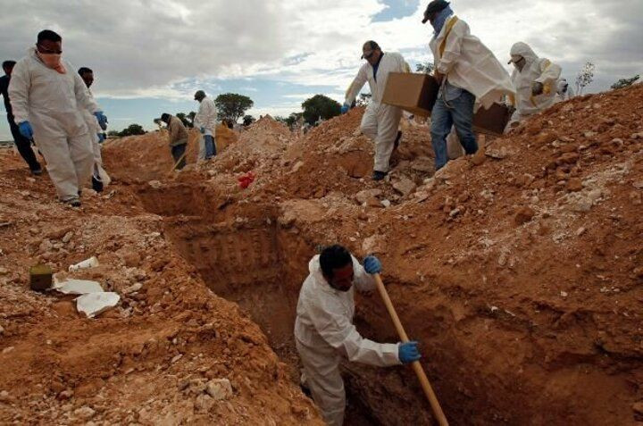 Meksika'da şok eden olay! 2 mezarda 23 ceset bulundu - Resim: 1