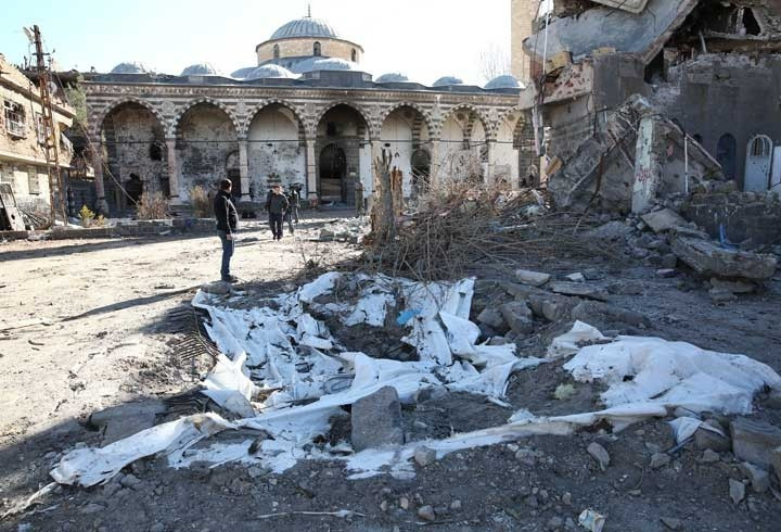 Fatihpaşa Camisi delik deşik! - Resim: 2