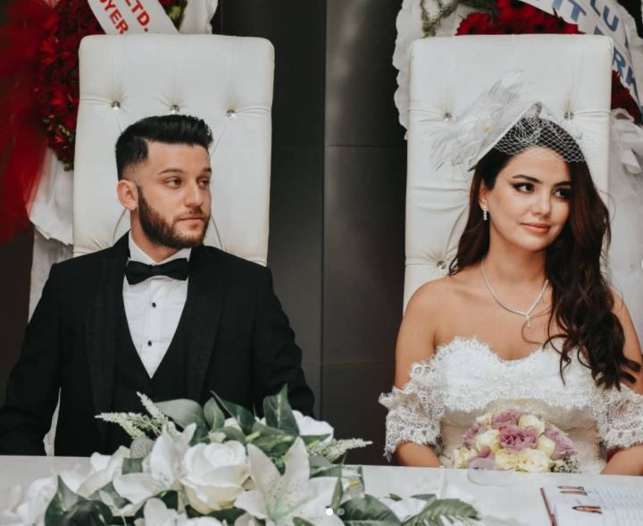 Ece Ronay taciz polemiğine girdiği Mehmet Ali Erbil ile görüşen nişanlısı Mehmet Bilir ile evlendi - Resim: 4