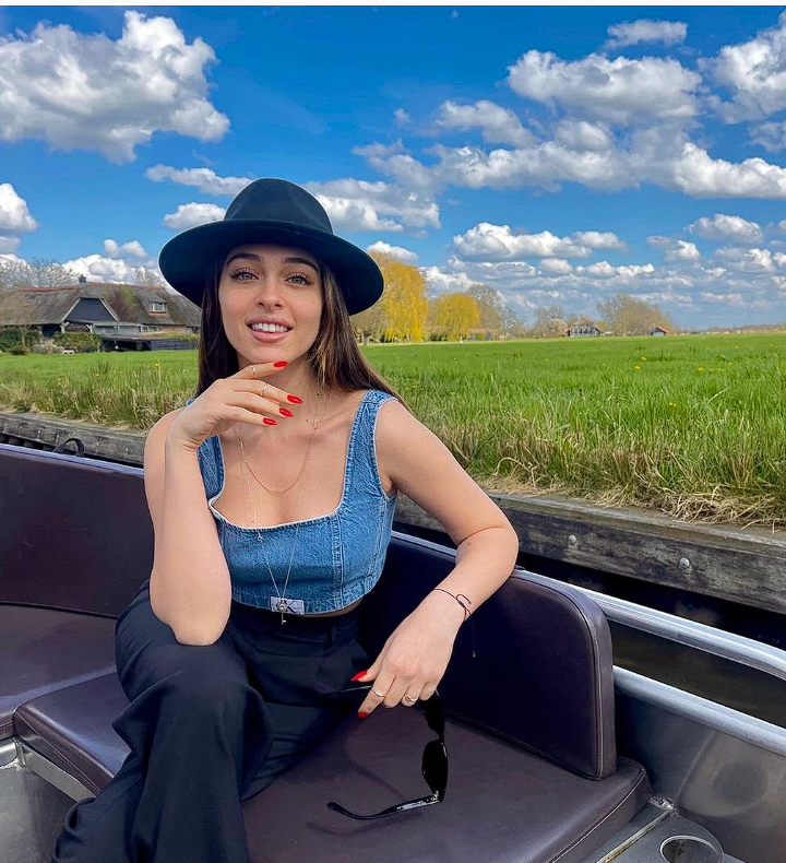 Takıntılı hayran şoku! Ünlü oyuncu Cemre Baysel'e gelen mesajlar kan dondurdu: Benimle buluşmazsan... - Resim: 3