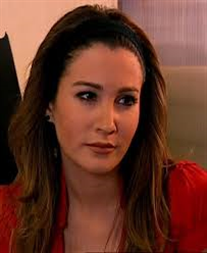 Seks sahnesi olay olmuştu! Meğer Rojda Demirer estetik harikasıymış   - Resim: 2