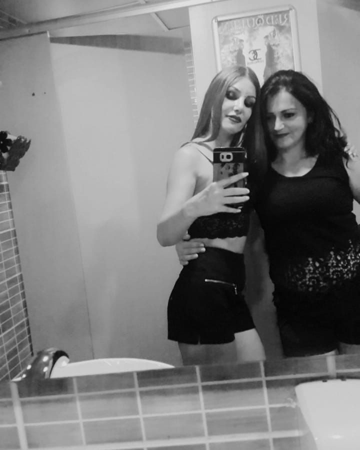 İzzet Yıldızhan'ı kızının annesi Suriye asıllı Gizem Şehnaz İzgi ifşa etti - Resim: 4