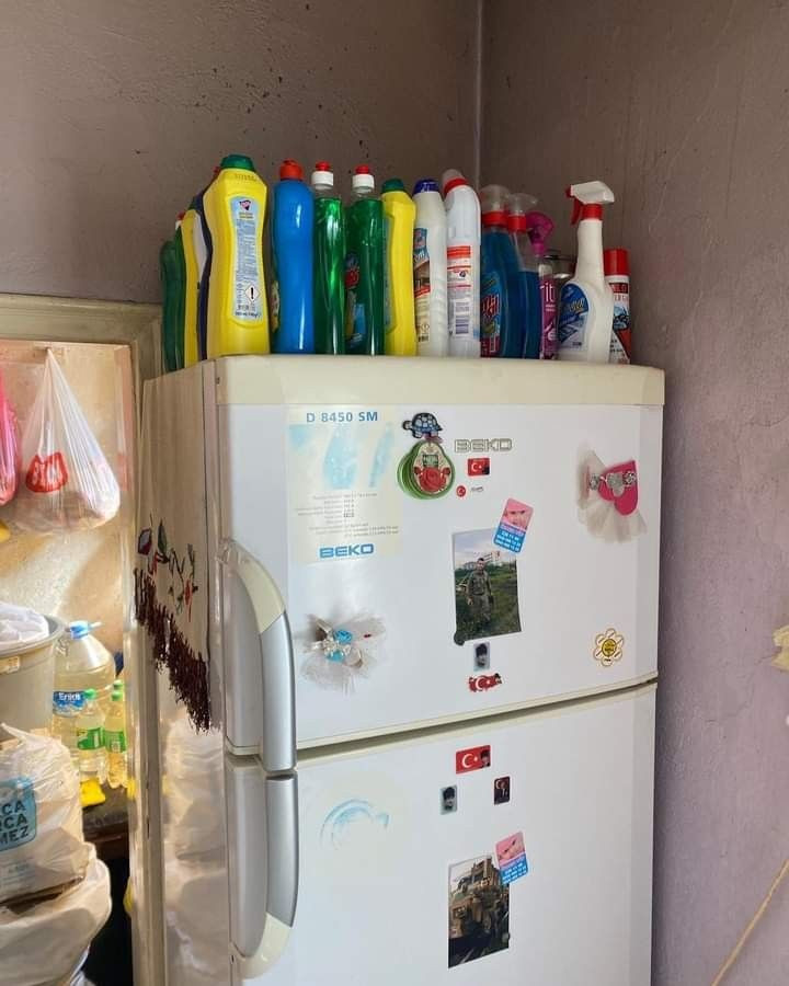 Yardım talebinde bulunan kişinin evinden çıkanlara bakın! Şoke oldular - Resim: 2