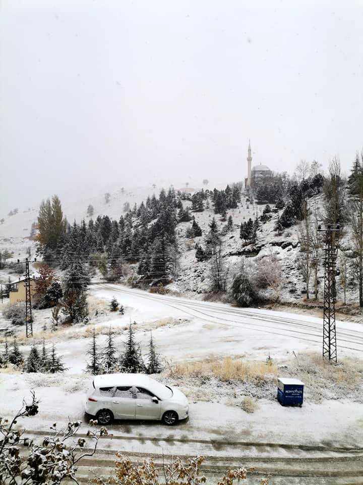 Antalya Saklıkent'te kar kalınlığı 7 santimetreye ulaştı - Resim: 3