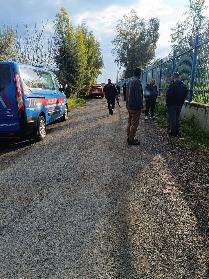 Mersin'de polis memuru, eski eşini öldürdü ardından intihar etti - Resim: 4