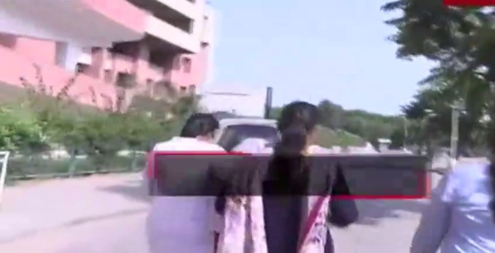 Kendisine tecavüz etmeye kalkan adamın cinsel organını kesti - Resim: 2