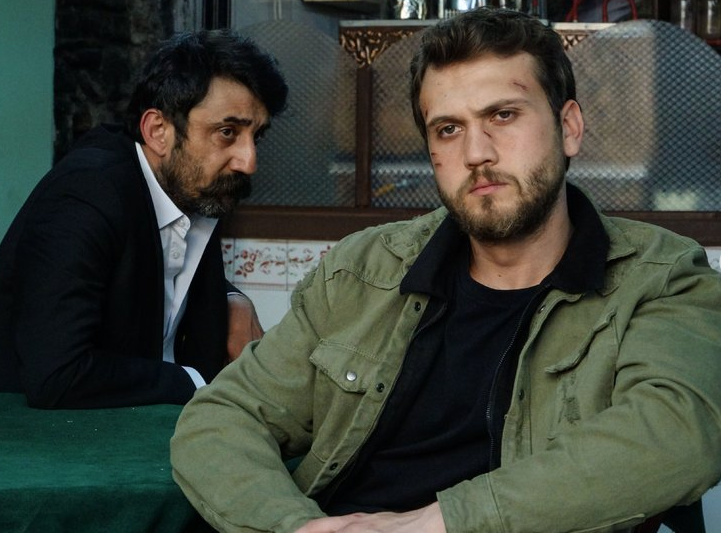 Rıza Kocaoğlu'nun veda paylaşımı çıldırttı Çukur son bölümde flaş ayrılık - Resim: 1