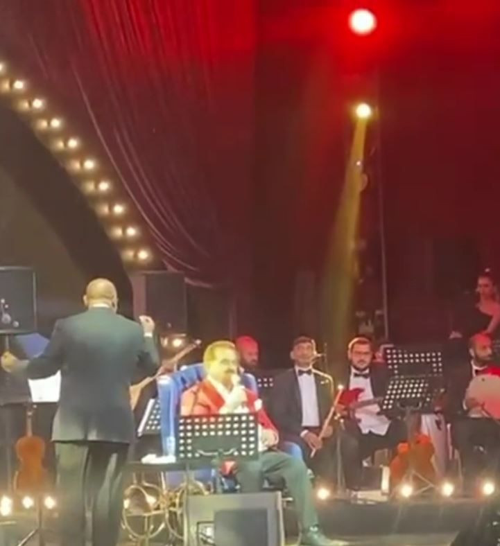 İbrahim Tatlıses 12 yılın ardından ilk konserini verdi! Sosyal medyada 'detone' tepkisi - Resim: 2