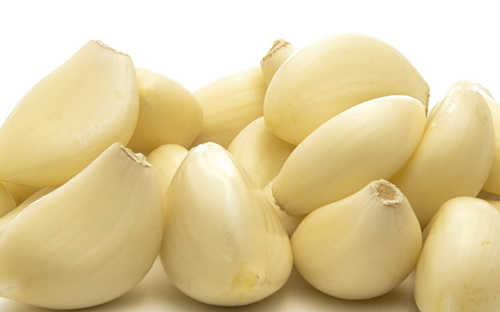 Sarımsağı kesip kulağınıza koyun ne olduğuna inanamayacaksınız - Resim: 2