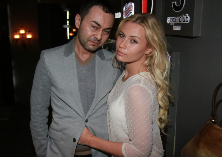 Serdar Ortaç'ın büyük derdi! Kısa boyu nedeniyle eşi Chloe'nin omzuna el atamıyor - Resim: 2