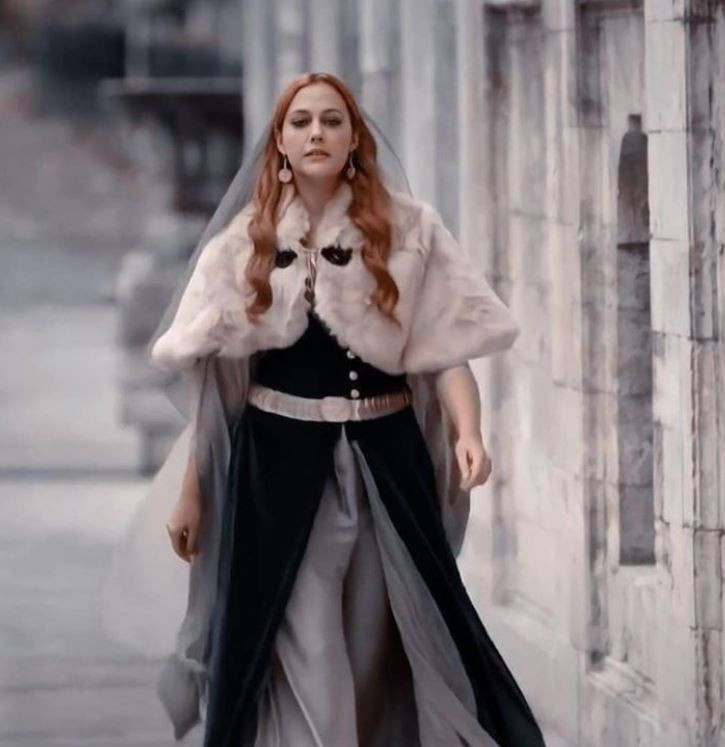 Muhteşem Yüzyıl'ın Hürrem Sultan'ı Meryem Uzerli hakkında Timur Savcı'dan olay itiraf - Resim: 2