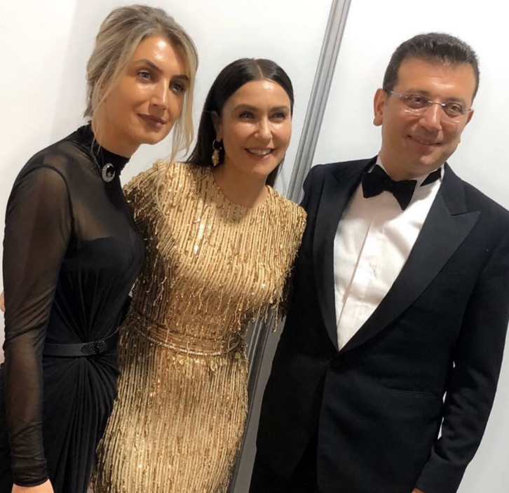 Şevval Sam yatakta cesur pozuyla sosyal medyayı salladı - Resim: 1