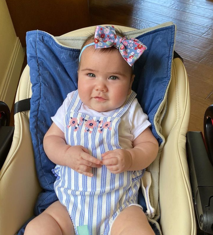 Ceyda Ateş minik kızı Talya'yı paylaştı! 'Hep baba diyorlar' - Resim: 2