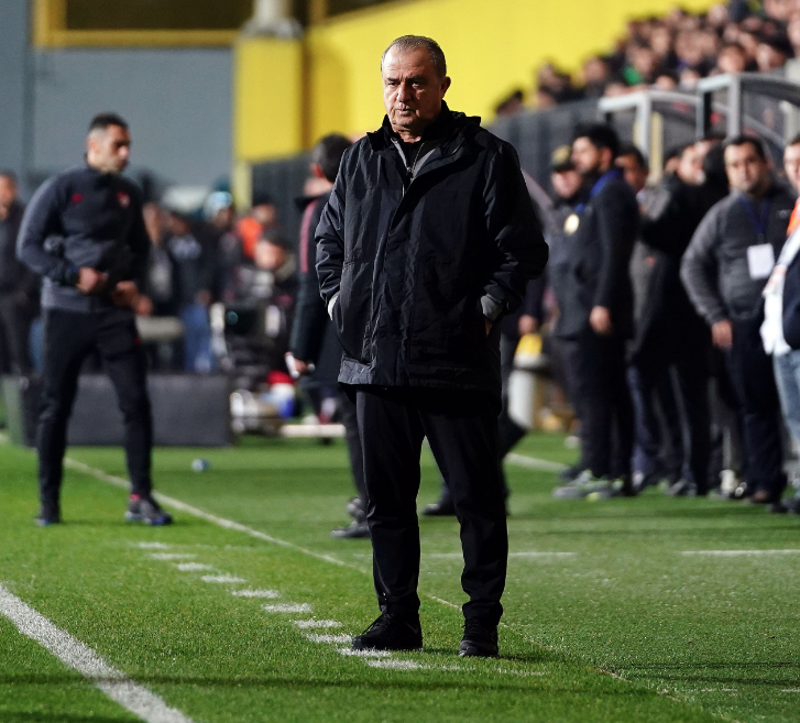 Gökhan Çıra - Fatih Terim 'mafya' kavgası! Eşi Selin Ciğerci'yi de işin içine kattı - Resim: 3