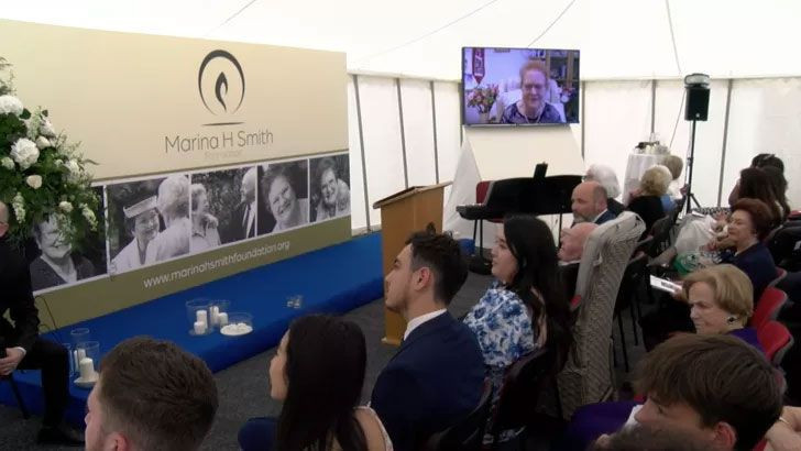 İngiltere'de ölen kadın kendi cenaze törenine katılıp konuştu! Fiyatı dudak uçuklattı - Resim: 1