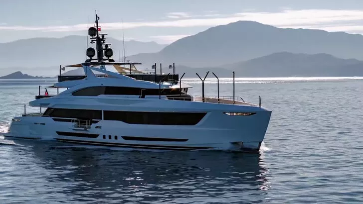 Acun'un yeni yatını görenin gözleri ayrıldı! Saray yavrusu - Resim: 4