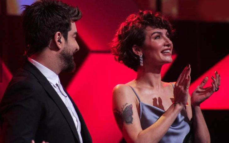 Dünyada büyük yankı uyandırdı! Benimle Söyle başlıyor! - Resim: 2