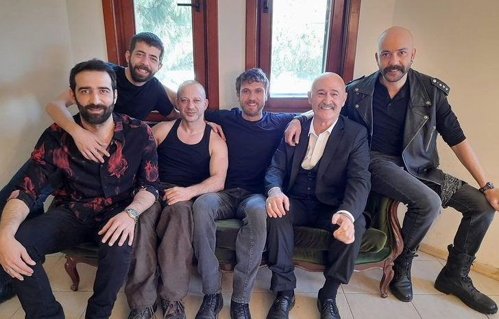 Kağıt Ev Çukur final yaptı Maraşlı Survivor Aşkın Tarifi'ne reyting şoku! Zirve bakın kimin - Resim: 3