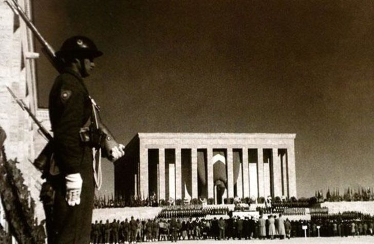 Atatürk'ün son vedasının ağlatan hikayesi - Resim: 3