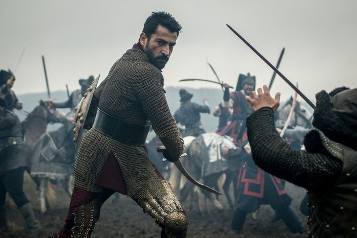 Mehmed Bir Cihan Fatihi'nin Eleni'si Büşra Develi kimdir kaç yaşında sevgilisi sürpriz  - Resim: 1