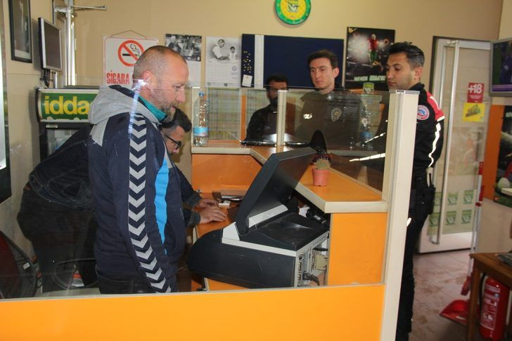 Emniyetten binlerce siteye operasyon! Engel yediler - Resim: 1