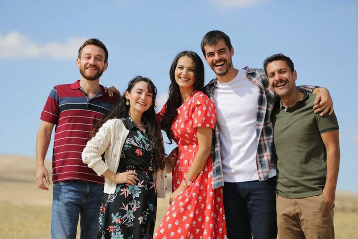 TRT 1 dizisi Gönül Dağı setinde oyuncular ve 38 set çalışanı korona oldu - Resim: 1