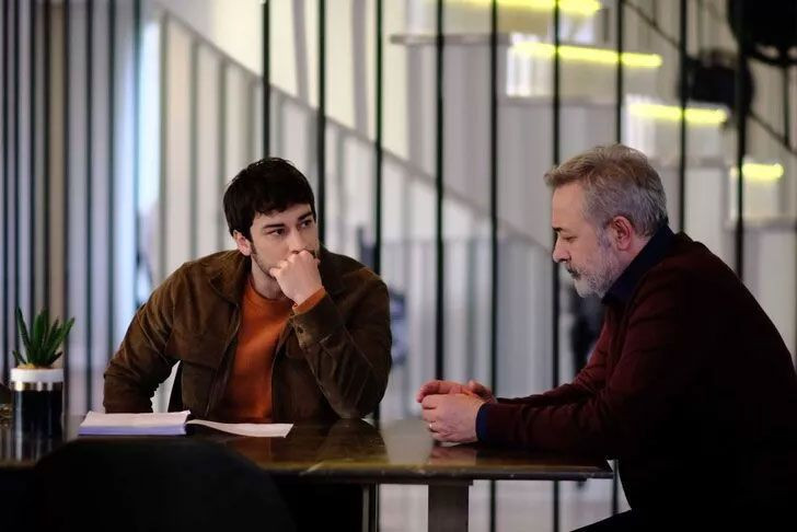 Mehmet Aslantuğ TRT'nin Yürek Çıkmazı dizisini bıraktı! Oğlu Can'a öyle şeyler söyledi ki... - Resim: 1