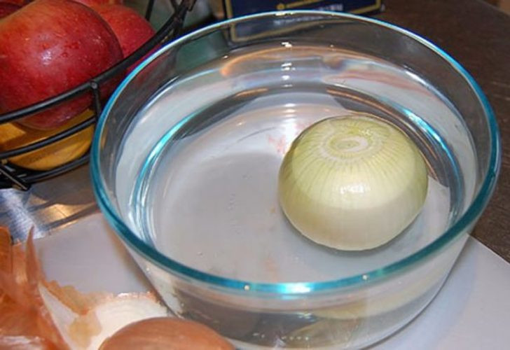 Yatağınızın altına soğan koyun bakın nelere iyi geliyor - Resim: 1