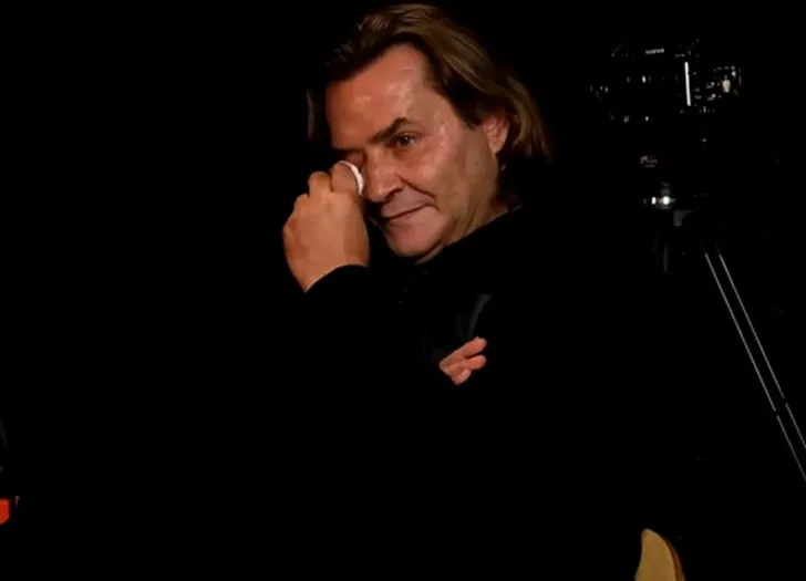 Akciğerinde kitle tespit edilmişti! Armağan Çağlayan gözyaşlarını tutamadı! "Acı çekmek istemiyorum" - Resim: 1