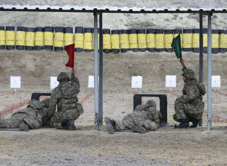 Bedelli askerlik yapanlar böyle eğitim görüyor!  - Resim: 3