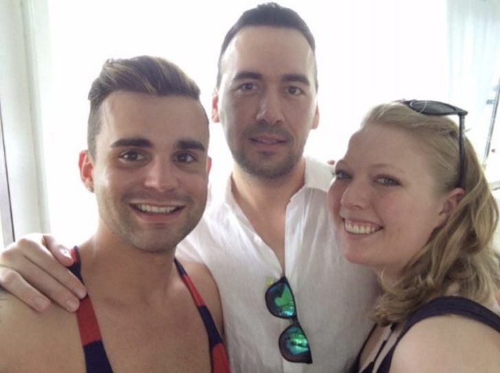 Hem eşi hem sevgilisiyle aynı yatakta bu da oldu! - Resim: 2