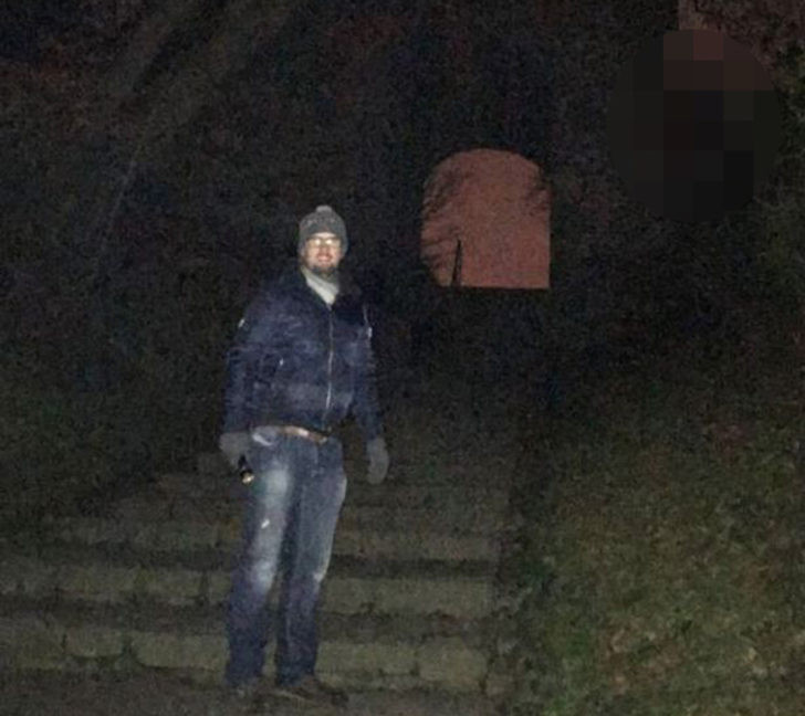 Fotoğraftaki şok detay! Rahip hayaletini günler sonra fark ettiler - Resim: 1