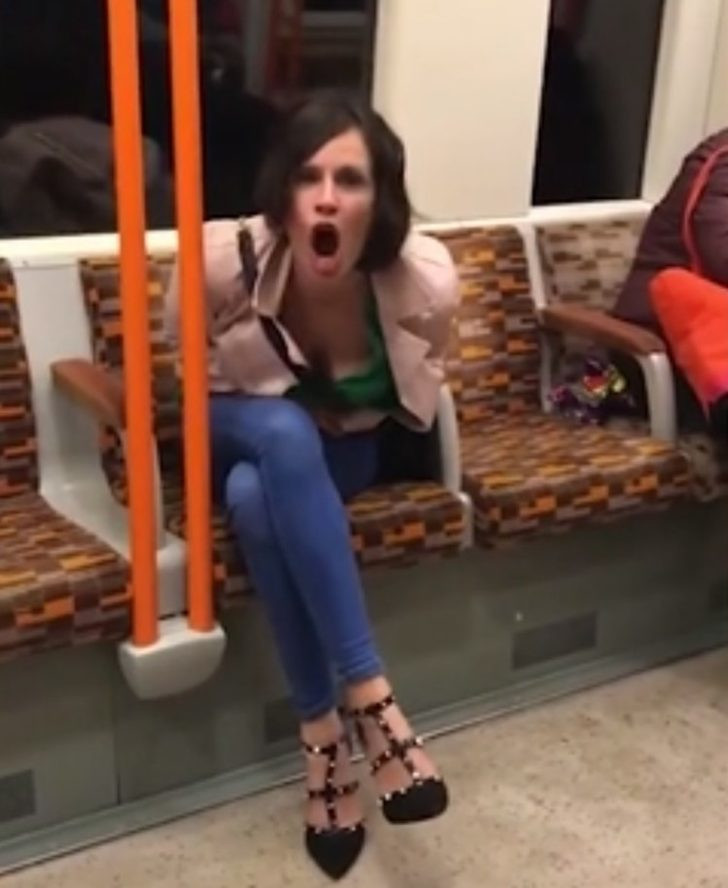 Göçmen karşıtı ırkçı sözleriyle ülkede infial yarattı! Sosyal medya bunu konuşuyor - Resim: 4