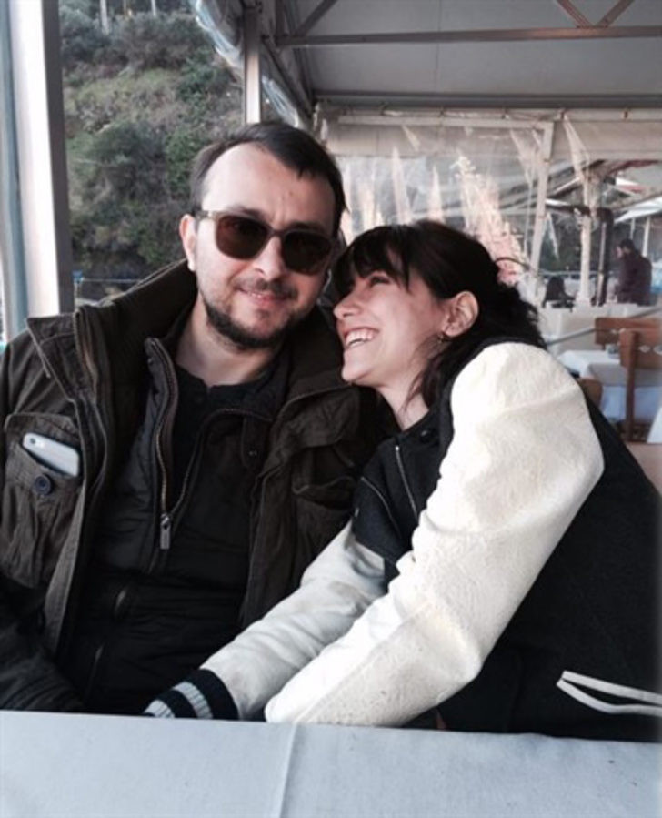 Hazal Kaya 5 yıllık aşkı Ali Atay ile evleniyor! - Resim: 4