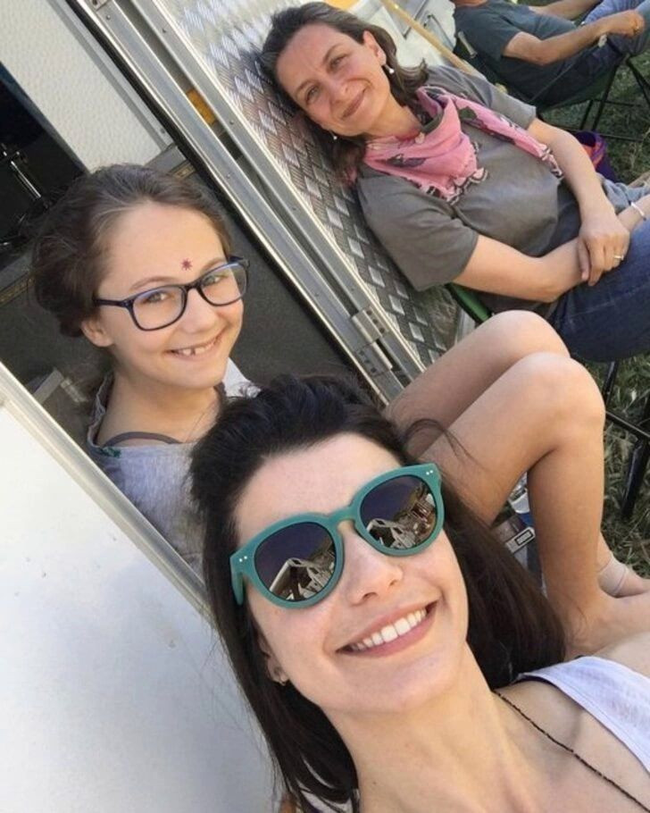 Beren Saat'ten dikkat çeken Kadınlar Günü mesajı bakın neler yazıldı - Resim: 3