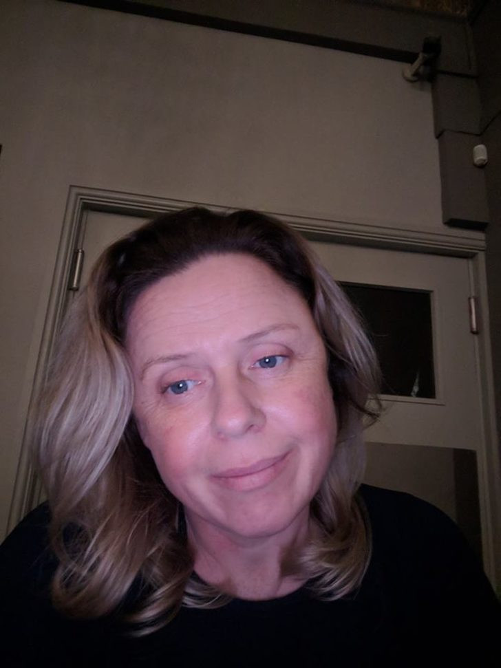 Bankacılığı bırakıp medyum oldu! Şimdi paraya para demiyor - Resim: 2