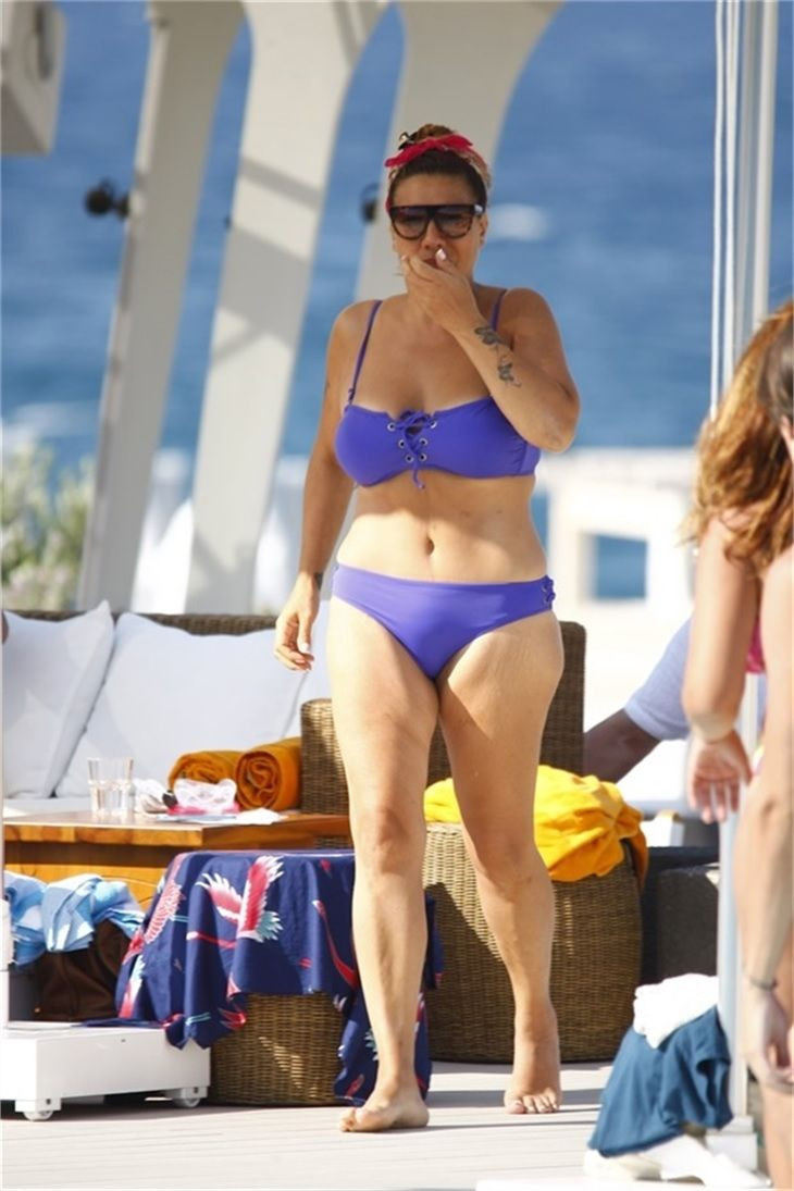 Paylaşmaya doymuyor! Işın Karaca'dan peş peşe tatil kareleri... - Resim: 1