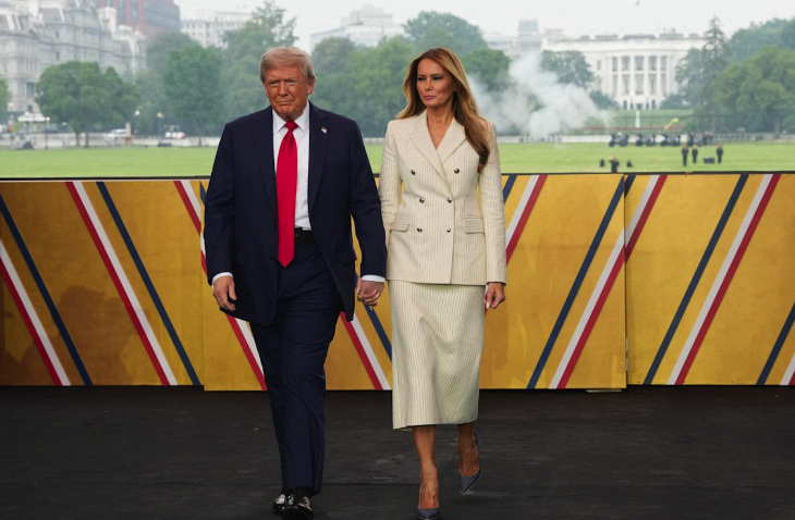 Melania &ccedil;ileden &ccedil;ıktı! Trump'a yazılan aşk mektubu ortalığı ayağa kaldırdı - Resim: 7