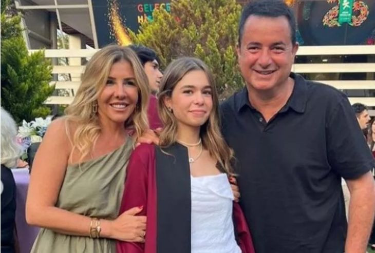 Kayahan'ın kızından büyük başarı! O üniversiteyi bitirdi... - Resim: 3