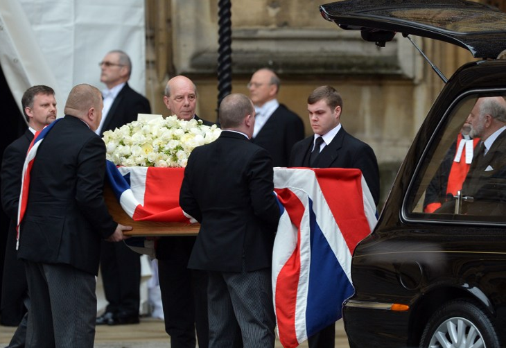 Demir Leydi Thatcher böyle gömülüyor - Resim: 3