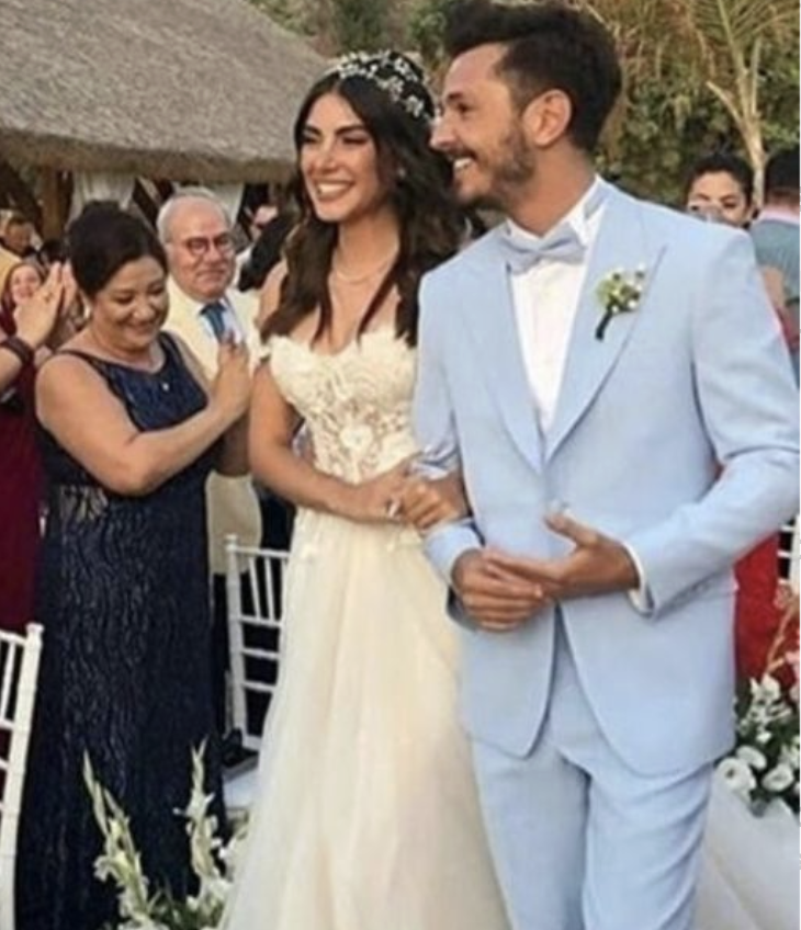 7 Yıllık eşinden boşanacağı konuşuluyordu! Deniz Baysal bakın ne yaptı - Resim: 5