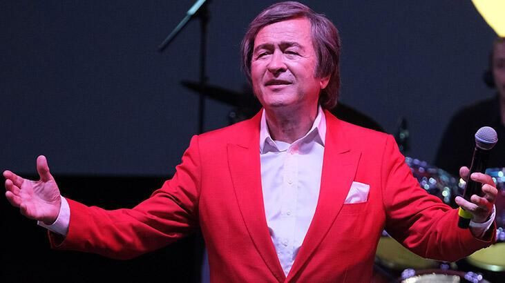 Erol Evgin 57 yıl sonra yine yeniden kendi okulunda! - Resim: 1