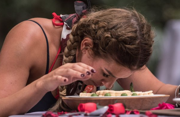 'Pes dedirten' olay! Eşine boğa penisi yedirtti - Resim: 2