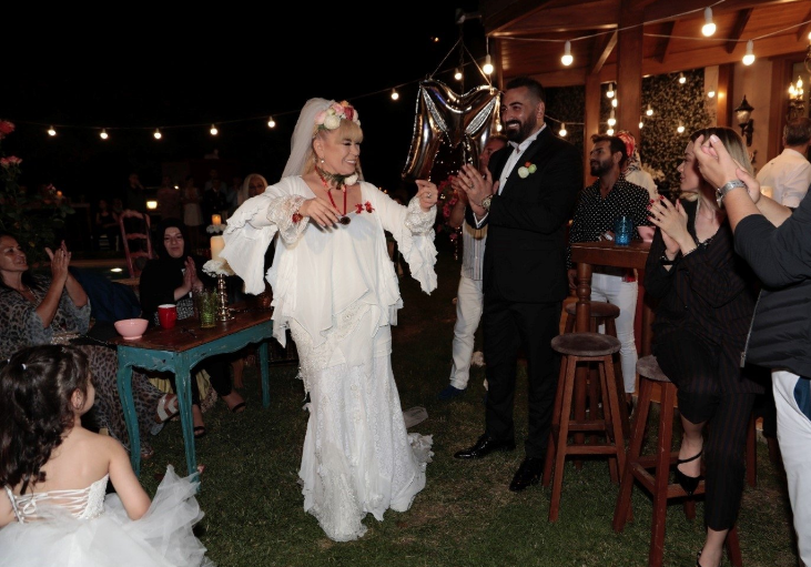 Murat Akıncı intihar etmeye mi hazırlanıyor? Zerrin Özer'den çok konuşulacak açıklama - Resim: 4